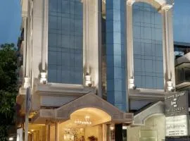 ザ エランザ ホテル、バンガロール