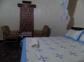 Tooro Resort Hotel, hotel di Fort Portal