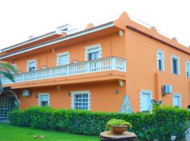 Hotel Costa Jonica, hotell med parkering i Sellia Marina