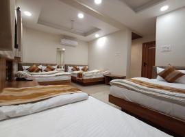 Shri ShyamRaj Ujjain Near Mahakaleshwar Temple, hotel en Ujjain