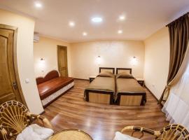 Panorama Apart-Hotel, παραθεριστική κατοικία σε Kamianets-Podilskyi