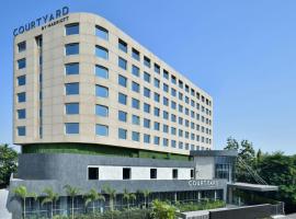 Courtyard by Marriott Nashik, hotel em Nashik