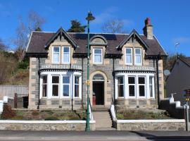 Dunmhor Guest House, hotell i Kingussie