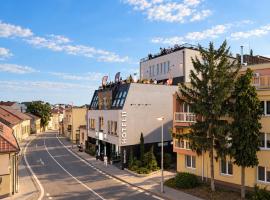 HOTEL11 with rooftop SPA, hótel í Nitra