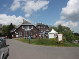 Berghotel Stutenhaus, hotel din Schmiedefeld am Rennsteig