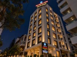 Hotel Palmera Inn, hotel em Pune