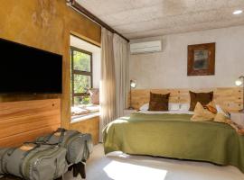 African Rock Hotel & Spa -"Relaxed Exclusivity", hotel en Kempton Park