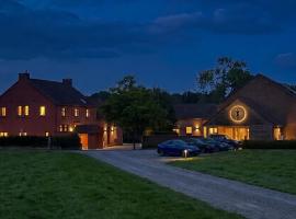 Domaine du Bois d'Hez - Corporate Privative Hotel, hotel en Genappe