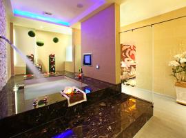 Le chateau Motel, motel in Zhushan