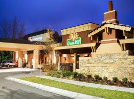 Best Western Plus St. Paul North/Shoreview โรงแรมที่มีที่จอดรถในShoreview