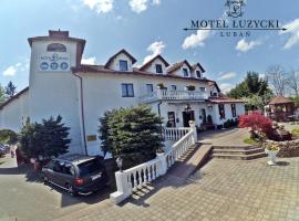 Motel Łużycki & Restauracja, motel v mestu Lubań