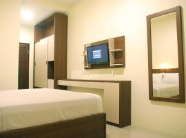 Avon's Residence, hotel em Manado