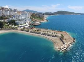 Santa Quaranta Premium Resort, hotell i Saranda