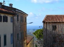 Casa del Popolo 3, hotel i Castagneto Carducci