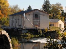 Au Moulin des Ecorces, hotelli kohteessa Dole