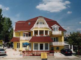 芭芭拉健身佩西恩酒店，位于凯斯特海伊的海滩短租房