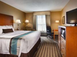 Best Western Plus Seawall Inn & Suites by the Beach, hotel in Galveston