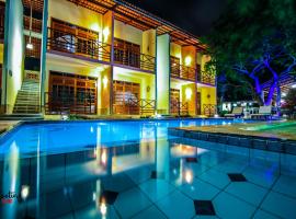 Hotel Pousada Sol & Lua, hotel u gradu 'Paracuru'
