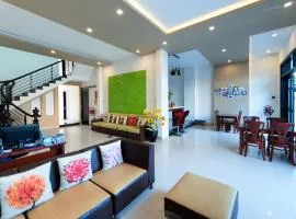Bi's House Homestay