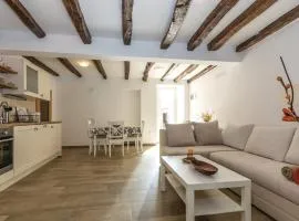 Apartment Nena- apartman sa posebnim ulazom u prizemlju, terasom i zelenom okućnicom