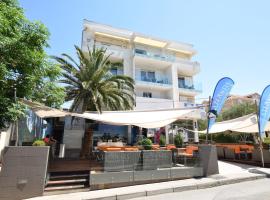 Apartments Lofiel, hôtel à Novalja