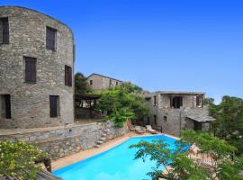 Pyrgos Traditional Village – hotel w Agios Kirykos