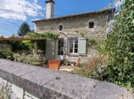 Holiday Home in Puygareau near Poitiers