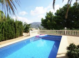 Nice villa in Moraira with private pool and lots of privacy, spa hotel in Moraira