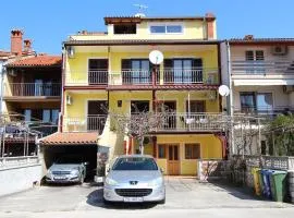 Room and Apartments Mariza