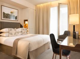 Le Tsuba Hotel, hotel in Paris