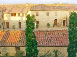 Villa Montecastello, lantgård i Monteriggioni