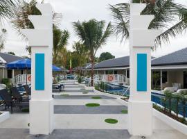 Tuana Hotels Brook Pool Access, hotel em Chalong