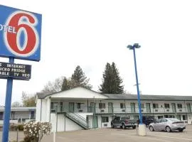 Motel 6 Albany, OR