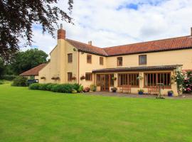 Wood Farm Kerdiston, bed and breakfast en Reepham