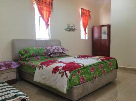 Homestay d SOFIA, hotel in Kuala Terengganu