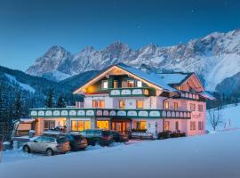 Landhaus & Ferienwohnungen Bergrast, hotel v Ramsau am Dachstein