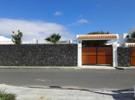 Vivienda vacacional Finca Ribera De Cortes, hotel en Nazaret