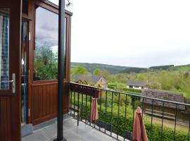 Modish Holiday Home in Waimes with Sauna, hotel in Weismes