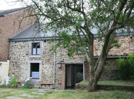 Charming Country Cottage in Winenne with Garden, kisállatbarát szállás Beauraingben