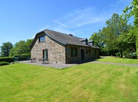 Charming stone house in Robertville, holiday home in Waimes