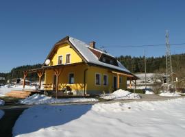 Spacious Holiday Home in Ruden with Large Garden, hotel en Ruden