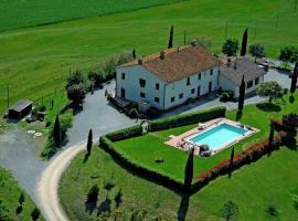 Farmhouse in Pienza with Pool and Views, hotel v destinaci Contignano