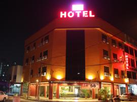 SE Two Hotel, hotel v destinaci Butterworth
