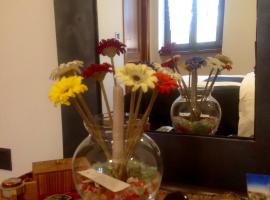 Guest House Santiago, hotel v destinaci Arco