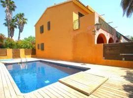 ARENDA Miami Playa Holiday Home Terracota
