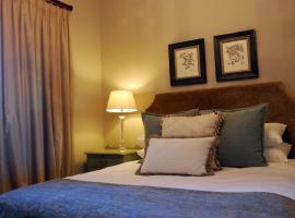 Sneezewood Farm Bed&Breakfast and Self-Catering Cottage, отель в городе Данди