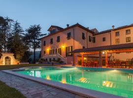 Villa Gobbi Benelli: Corsanico-Bargecchia'da bir Oda ve Kahvaltı