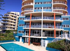 Sunrise Luxury Apartments, hotel di Tuncurry