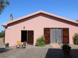 Farmhouse Montalto near Sandy Beaches