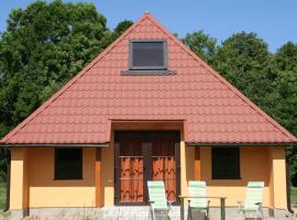 Fox House, habitación en casa particular en Pelči